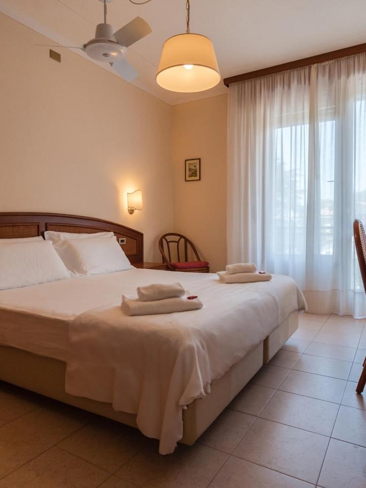 Hotel Gabbiano - Garda Lake Collection Exterior foto